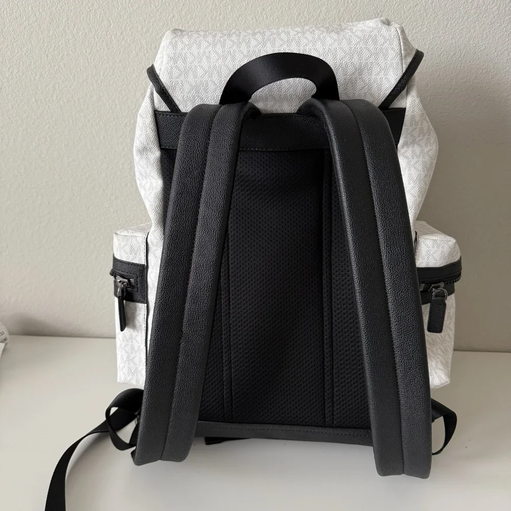 Michael Kors Cooper Logo‎ Backpack White Classic Preppy Travel Elegant Canvas